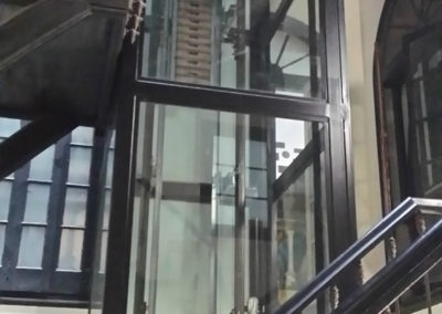 ascensor-en-edificio-protegido-gijon-4
